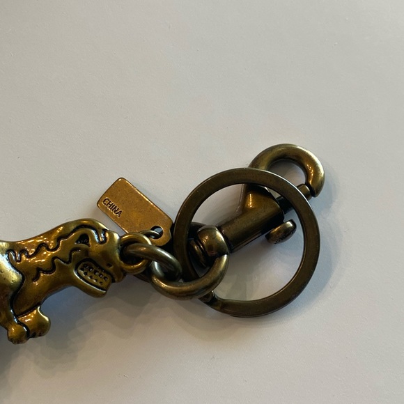 Rare Large Metal Coach Rexy Carriage Golden Dinosaur Rare Purse Bag Charm - Picture 11 of 16